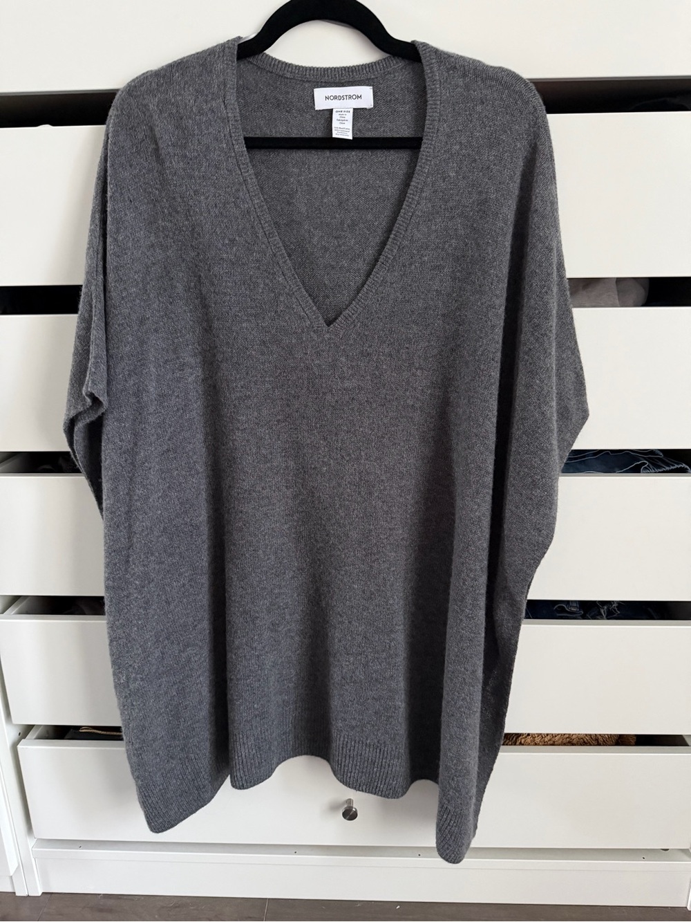 Nordstrom cashmere poncho ❄️